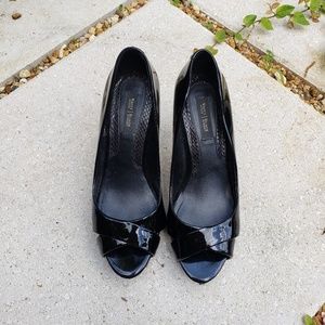 WHBM patent leather black platform heels 7